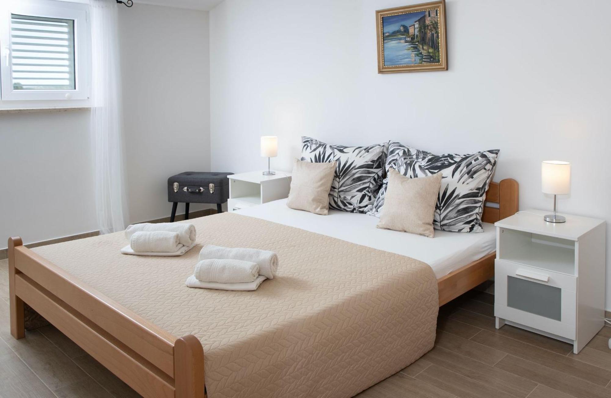 Goldfinch Estate Apartment Banjole Ruang foto