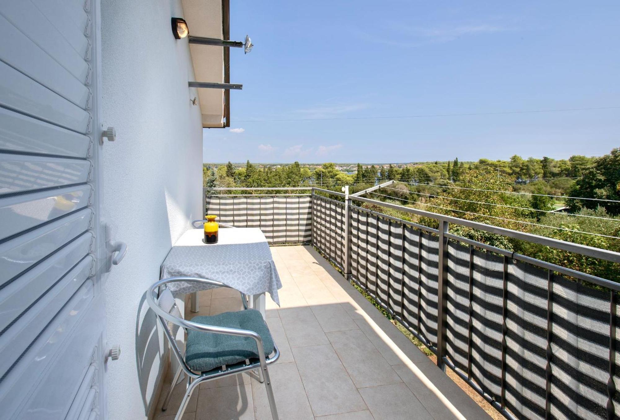 Goldfinch Estate Apartment Banjole Ruang foto